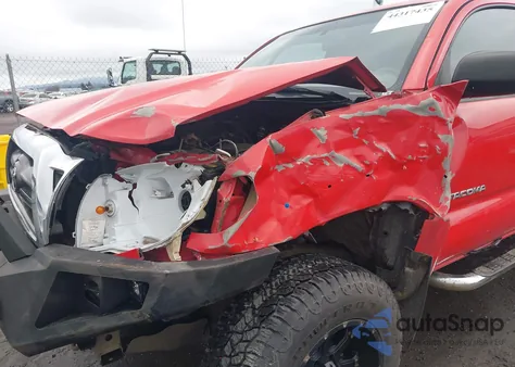 2005 Toyota Tacoma Base V6 from USA, damaged, VIN 5TELU42N25Z038516